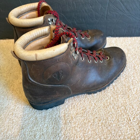 Vintage Vasque Mountain Hiking Boots Women's Size 10D Brown Leather 7508 - Picture 3 of 12